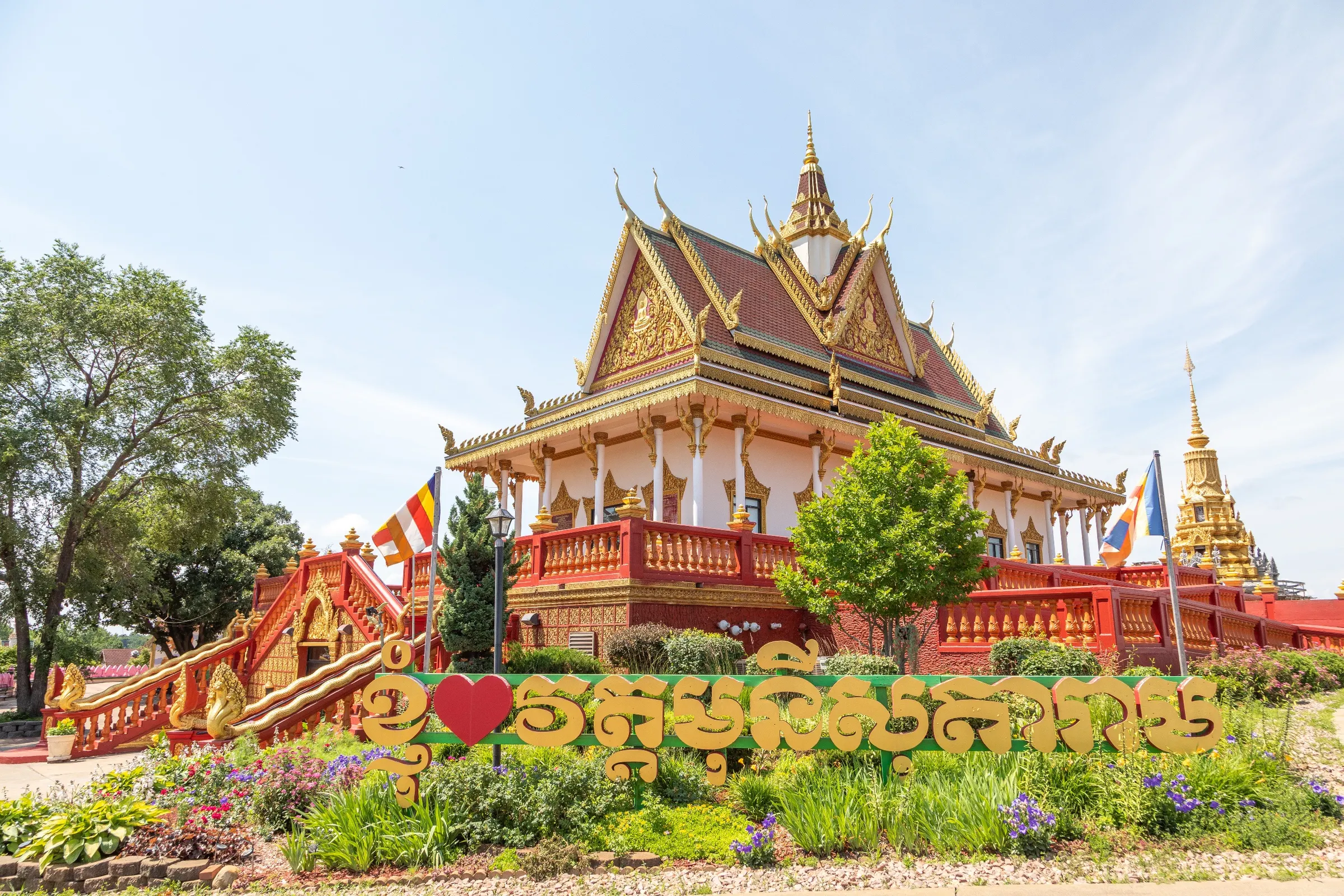 Watt Munisotaram Buddhist Temple, Empire Township, Minnesota